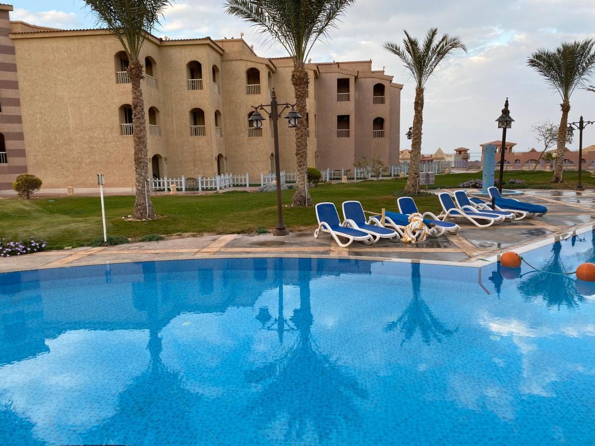 Special Chalets In Porto South Beach Families Ain Sukhna Dış mekan fotoğraf
