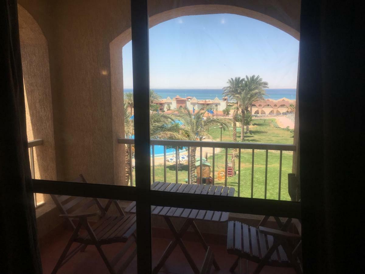 Special Chalets In Porto South Beach Families Ain Sukhna Dış mekan fotoğraf